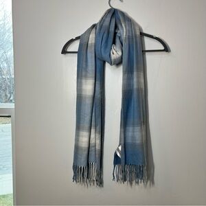 GAP Heavy Plaid Scarf Blue White Check Fringe Oversized Wrap 200x50 cm NWT